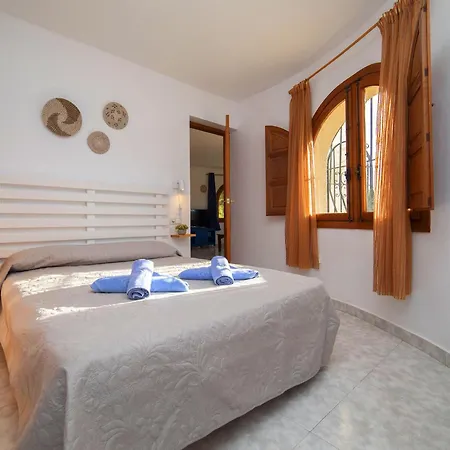 Molines By Interhome * Κάλπε